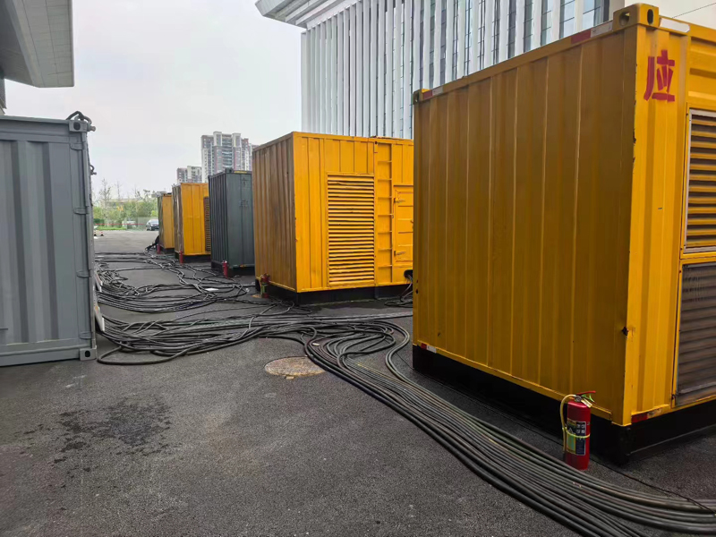 齐齐哈尔柴油发电机组冬季保养有哪些注意事项？